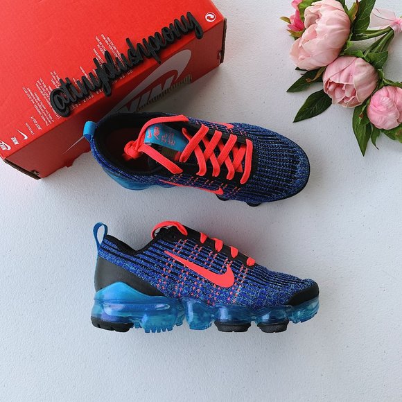vapormax blue fury